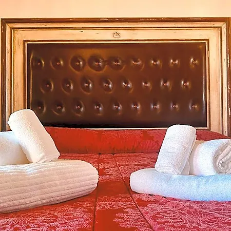 לינה וארוחת בוקר Poggio Dei Cavalieri 3*