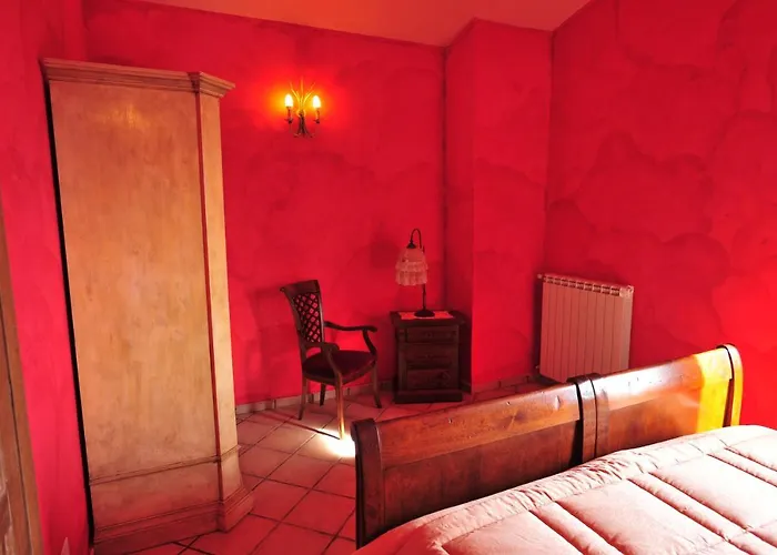 Poggio Dei Cavalieri Bed & Breakfast 3*